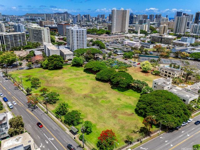 1111 Wilder Avenue 10A, Honolulu, HI 96822