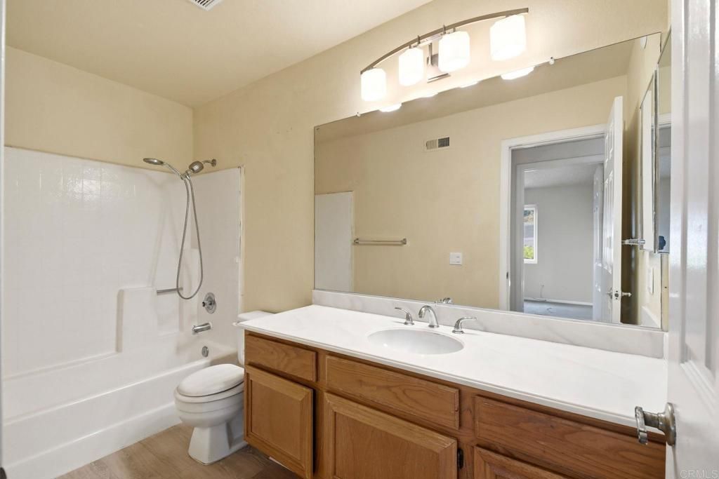Image 19 of property listing at 1616 Clearwater Place, Encinitas, CA 92024