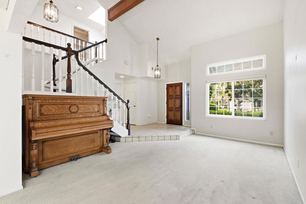 Image 4 of property listing at 1616 Clearwater Place, Encinitas, CA 92024