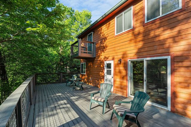 1235 Lakeview Dr, Smithville, TN 37166