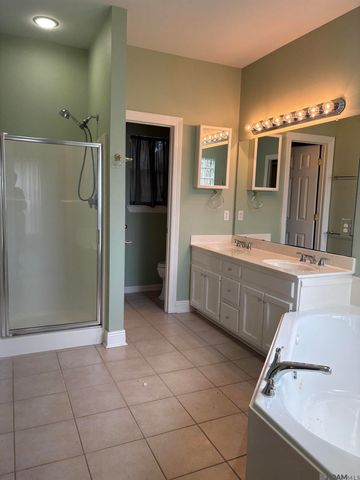 10203 Springrose Ave, Saint George, LA 70810
