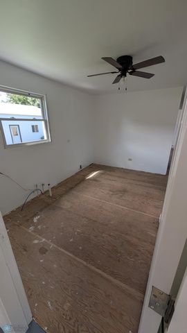 202 N 1st St, Fairmount, ND 58030