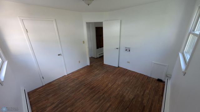 202 N 1st St, Fairmount, ND 58030