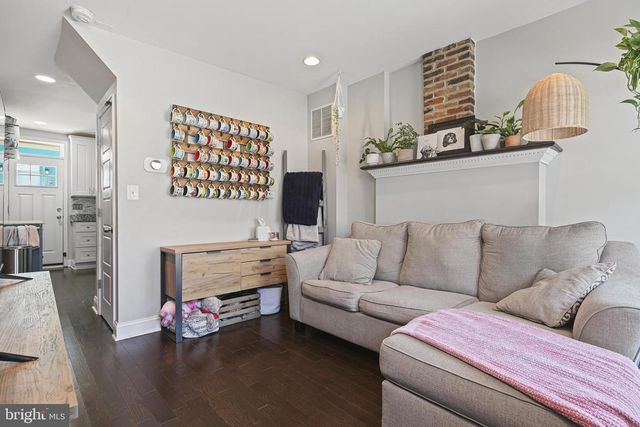 3721 MOUNT PLEASANT AVE, Baltimore, MD 21224