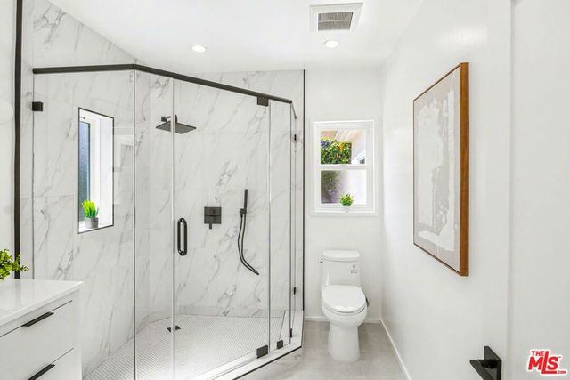 10720 National Place, Los Angeles, CA 90034