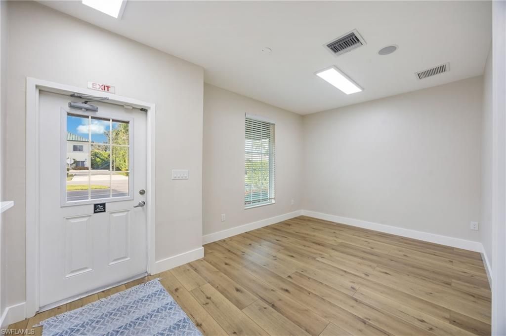 871 106th AVE N, NAPLES, FL 34108 — photo 5