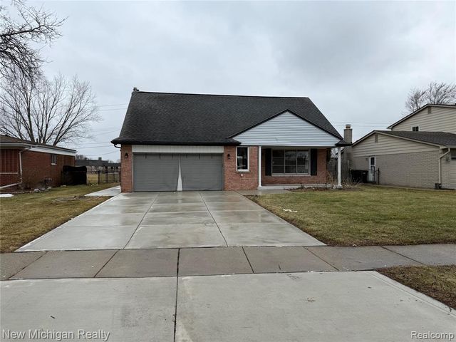 34647 Esper Drive, Sterling Heights, MI 48312