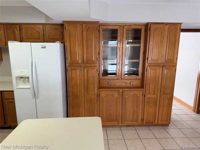 34647 Esper Drive, Sterling Heights, MI 48312