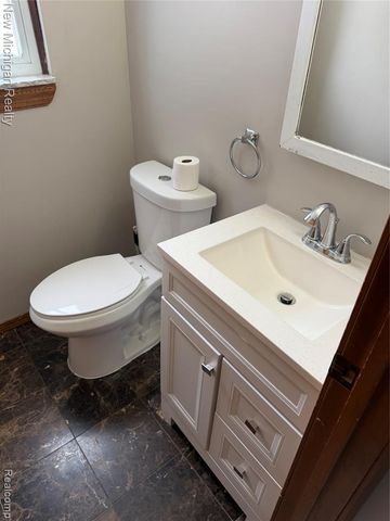 34647 Esper Drive, Sterling Heights, MI 48312