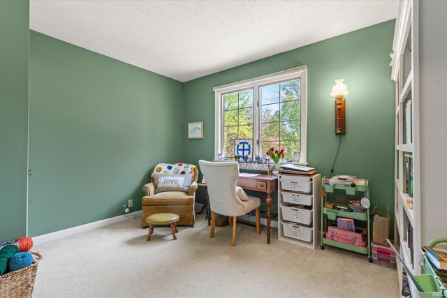 1743 Crabtree Lane, Elkhart, IN 46514
