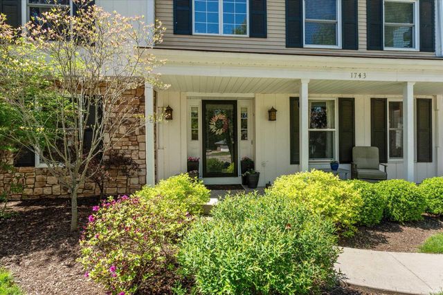 1743 Crabtree Lane, Elkhart, IN 46514