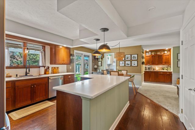 1743 Crabtree Lane, Elkhart, IN 46514