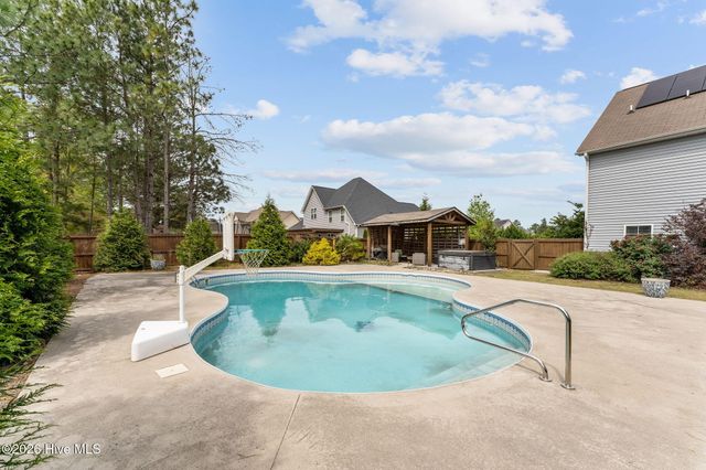 118 Sandy Springs Road, Aberdeen, NC 28315