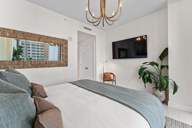 3100 N Ocean Drive H1006, Singer Island, FL 33404