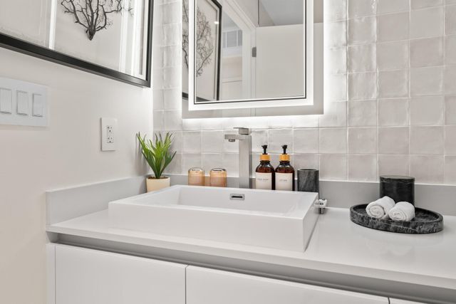 3100 N Ocean Drive H1006, Singer Island, FL 33404