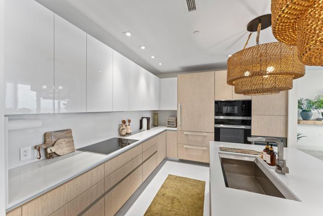 3100 N Ocean Drive H1006, Singer Island, FL 33404