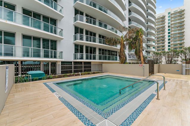 3100 N Ocean Drive H1006, Singer Island, FL 33404