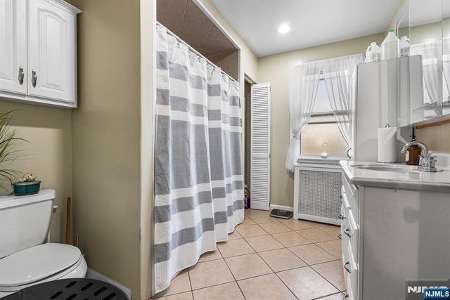 119 W 21st Street, Bayonne, NJ 07002