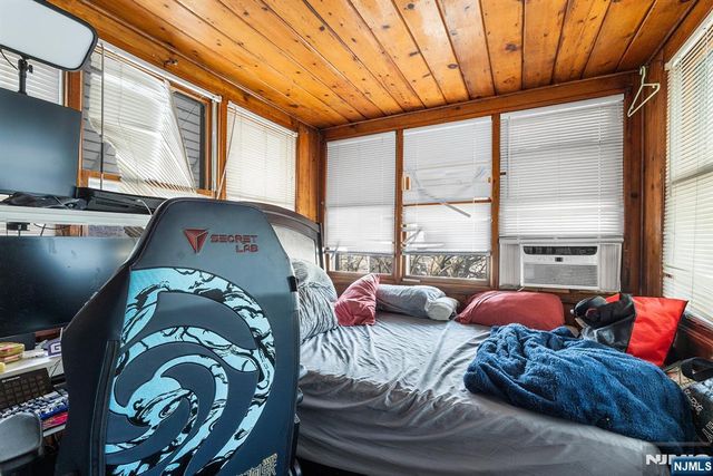 119 W 21st Street, Bayonne, NJ 07002
