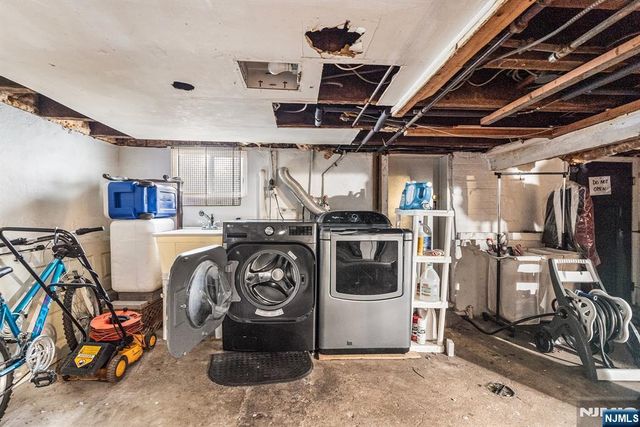 119 W 21st Street, Bayonne, NJ 07002