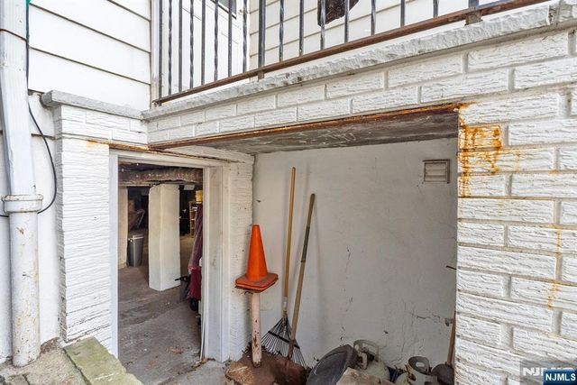 119 W 21st Street, Bayonne, NJ 07002
