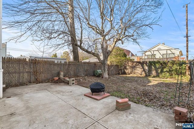 119 W 21st Street, Bayonne, NJ 07002