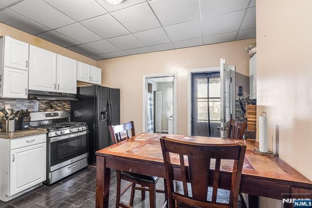 119 W 21st Street, Bayonne, NJ 07002