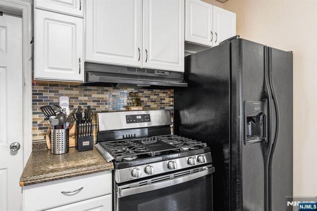 119 W 21st Street, Bayonne, NJ 07002
