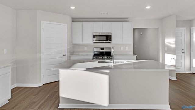 389 Jackson Point Circle A, Huntsville, AL 35811