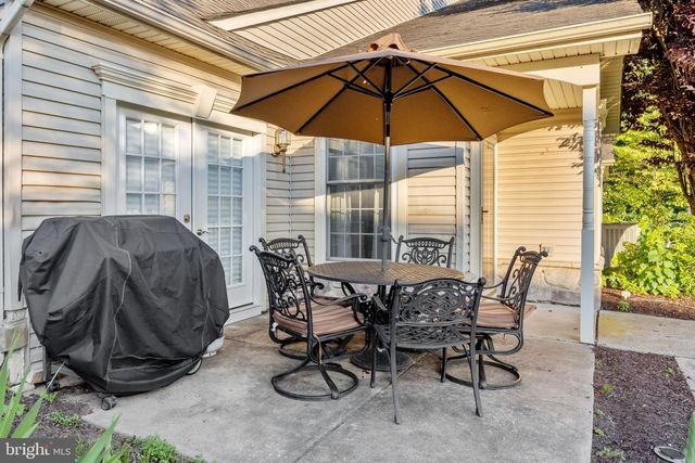 319 STARFLOWER LN, Langhorne, PA 19047