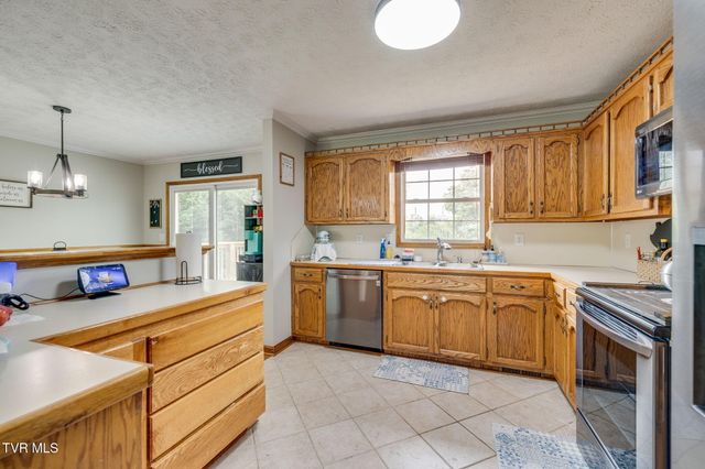 219 Collins Street, Church Hill, TN 37642