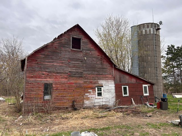 3519 County Road 5 NE, Isanti, MN 55040