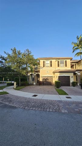 8785 NW 116th Ct 1, Doral, FL 33178