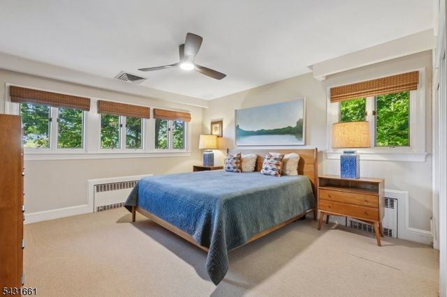 122 Sunrise Dr, Hawthorne Boro, NJ 07506