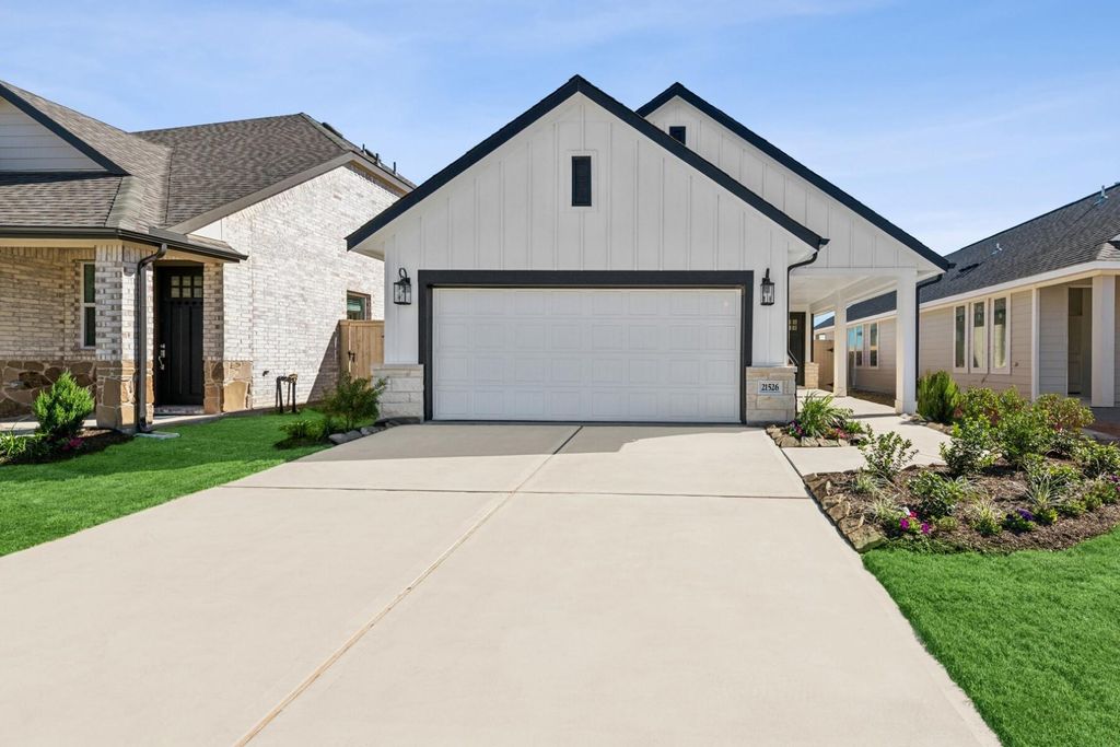 21526 Berry Crest Lane, Waller, TX 77484