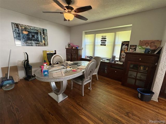 815 Buffalo Street, Lansing, MI 48915
