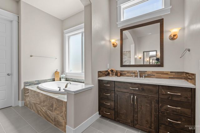 3701 N. Pampas Ave, Meridian, ID 83646