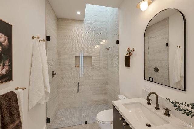 25 Sylvia Dr, Glen Ellen, CA 95442