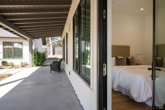 25 Sylvia Dr, Glen Ellen, CA 95442