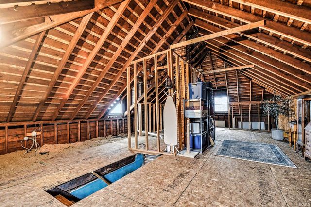 809 S 6Th Street, Goshen, IN 46526