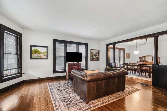 809 S 6Th Street, Goshen, IN 46526