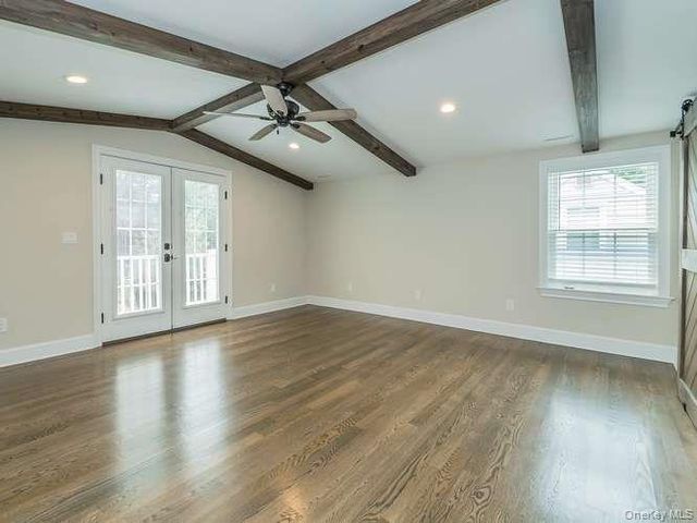 5 Central Avenue, Glen Cove, NY 11542