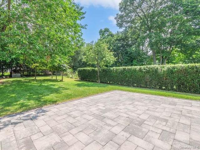 5 Central Avenue, Glen Cove, NY 11542