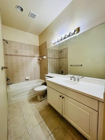 25 Beechdale Lane, Boynton Beach, FL 33426