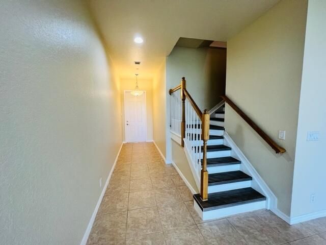 25 Beechdale Lane, Boynton Beach, FL 33426