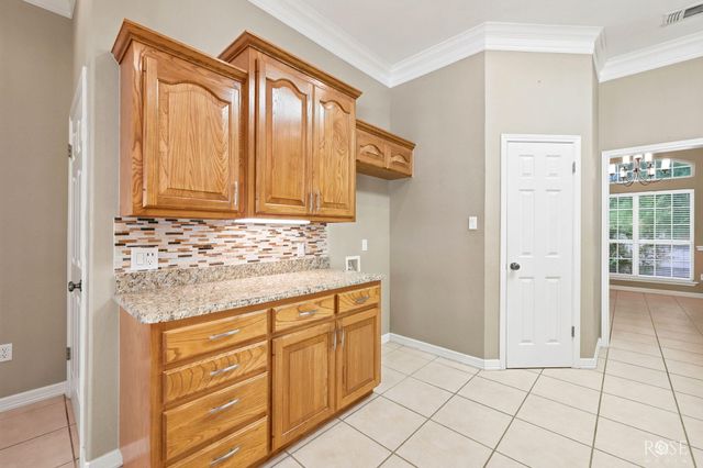 6030 Kingsbridge Drive, San Angelo, TX 76901