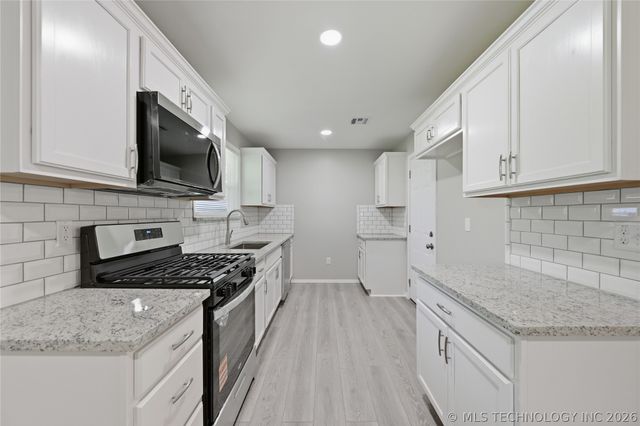 4338 N Frankfort Place, Tulsa, OK 74106