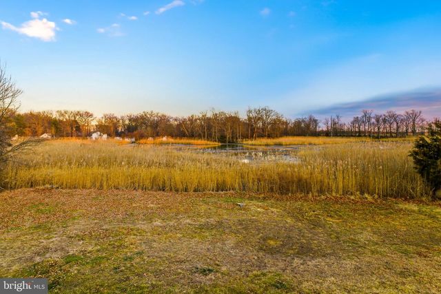 12 ORANGE ST, Pennsville, NJ 08070