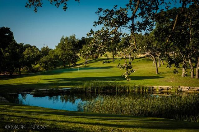 128 Hiram Cook, Blanco, TX 78606