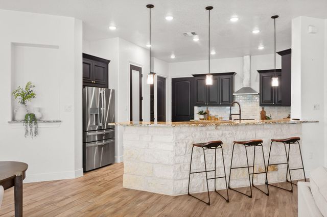 128 Hiram Cook, Blanco, TX 78606